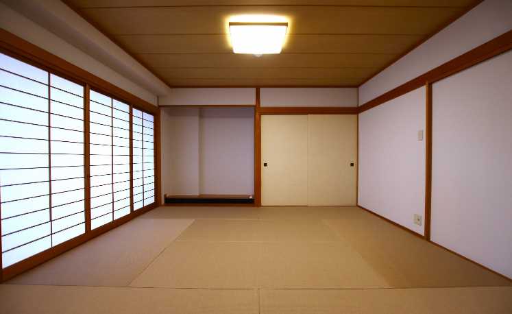 （空き空戸 214）朝日プラザ犀川・内観